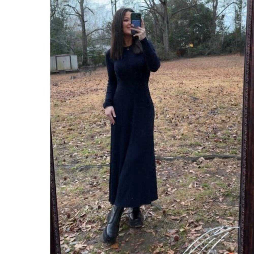 ANN MASHBURN Navy Blue Addie Long Sleeve Crew Neckline Sweater Dress sz Small - Picture 14 of 14